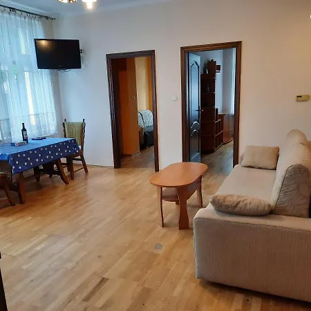 Apartment Topos Apartament *