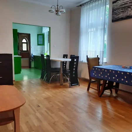Topos Apartament *